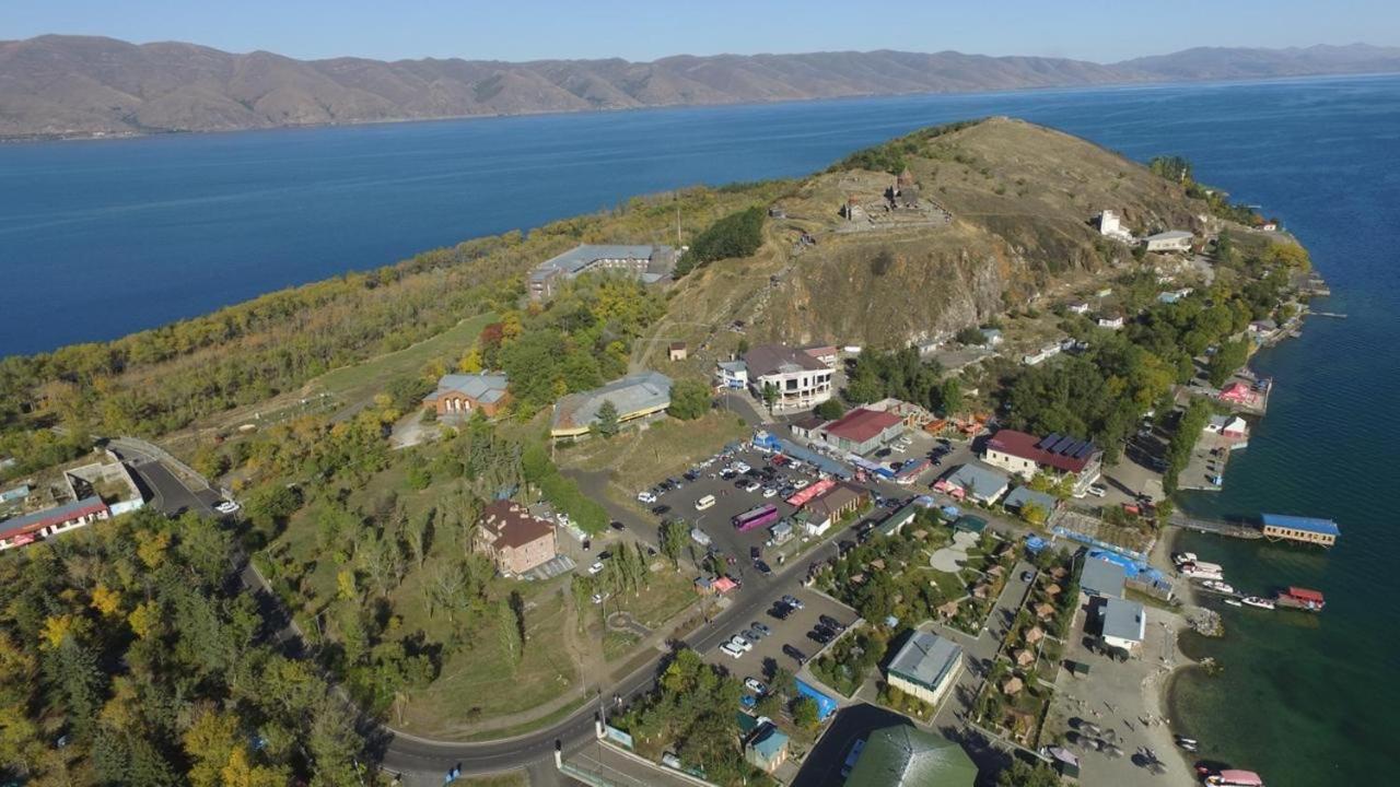 Hotel Ashot Erkat Sevan Exterior foto